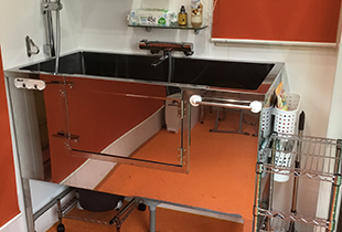 楽々！扉付きドッグバス