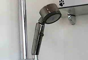 毛並みよく仕上がります 塩素除去付シャワーヘッド